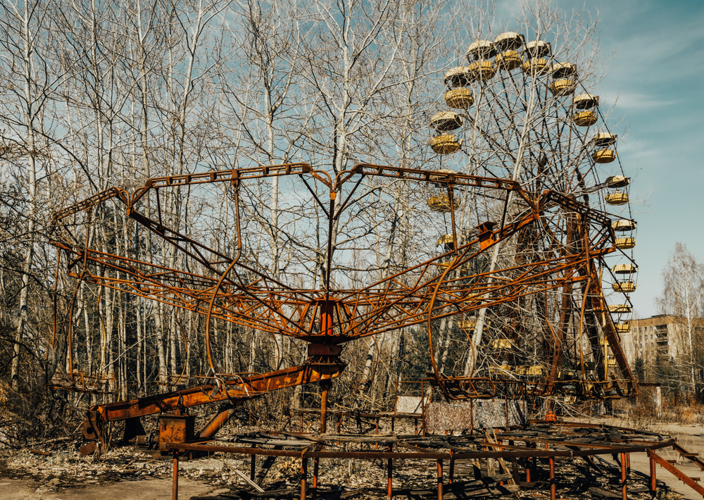 la città fantasma di Prypjat, tristemente ricordata dalle immagini della sua ruota panoramica